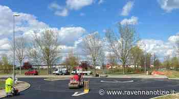 Rotatoria nella zona industriale di Massa Lombarda: lavori in fase di ultimazione - ravennanotizie.it