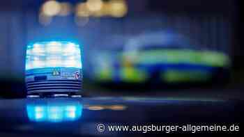 Aichach-Oberbernbach: Unfall in Oberbernbach: Auto durchbricht Zaun eines Wohnanwesens | Aichacher Nachrichten - Augsburger Allgemeine