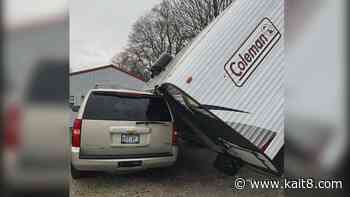 Severe storms leave trail of damage - KAIT