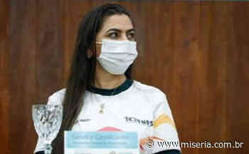 Prefeitura de Juazeiro do Norte se retrata e nega que primeira-dama assumiu a articulação do prefeito - Site Miséria