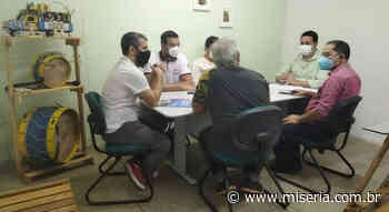 Prefeito de Juazeiro apresenta imóveis para realocação do CCBNB; 3 espaços estão cotados - Site Miséria