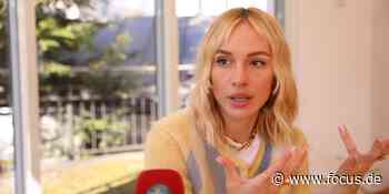 Mode-Bloggerin gab 60 Ukrainern ein Zuhause: Nun richtet sie Appell an alle - FOCUS Online