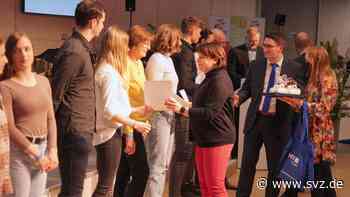 Landessportbund MV/Sportjugend: Jugendmeister und jugendfreundliche Sportvereine in MV geehrt - svz – Schweriner Volkszeitung