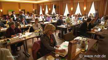 Gewerkschaft der Polizei: Schuhmacher bleibt Chef - NDR.de