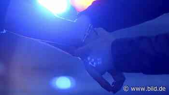Eschwege: Nachbarn rufen Polizei: Mann will Frau ertränken - BILD