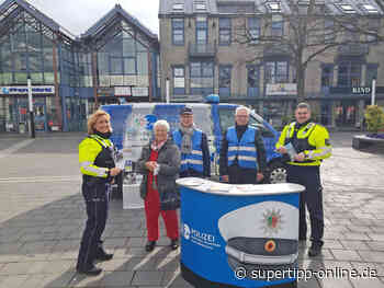 Polizei beim "Frühlingserwachen" in der Langenfelder City - Super Tipp
