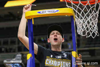 Austin Ash Transferring from Iowa Basketball - Sports Illustrated