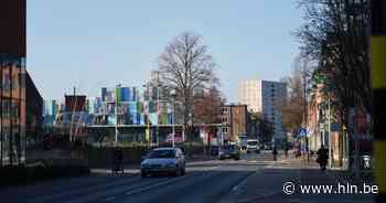 Aanleg groenvakken langs de Diestsesteenweg: verkeer over één rijstrook - Het Laatste Nieuws