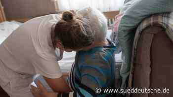 Pflegeberufe - Chemnitz - Immer mehr Menschen arbeiten in Sachsen in Pflegeberufen - Gesundheit - Süddeutsche Zeitung - SZ.de