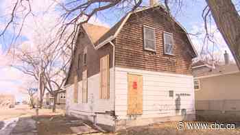 18-year-old Regina woman charged with arson after 3 fires in one day