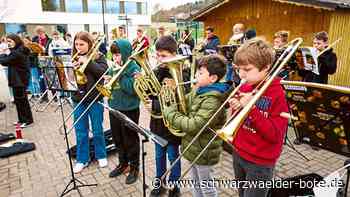 Zeichen der Solidarität: Althengstetter Realschüler  mit einem großen Herzen   für   Ukrainer