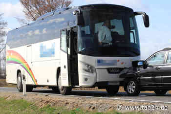 Todesdrama bei Klassenfahrt: Auto knallt in Bus aus Dresden - TAG24