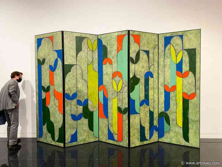 Kamrooz Aram Breaks Down the Divide Between Decorative Art and Painting in Chicago Show