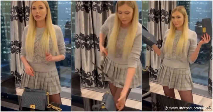 Guerra in Ucraina, influencer russe distruggono le borse di Chanel dopo lo stop alle vendite – Video