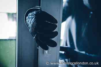 Brockley: Suspected attempted burglar falls from balcony outside home