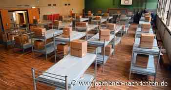 Geflüchtete Mütter mit Kindern: Wochenlang in Turnhallen, obwohl Wohnungen leer stehen