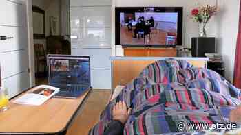 Hospizbegleiterin bringt Musik von Mozart und Tschaikowsky live ans Bett eines Sterbenskranken