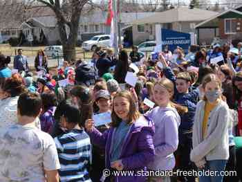 Lots of enthusiasm at Marie-Tanguay school autism awareness event - Standard Freeholder