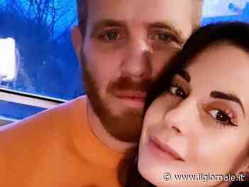 Prendono l’aereo sbagliato e finiscono a 1200 chilometri da casa