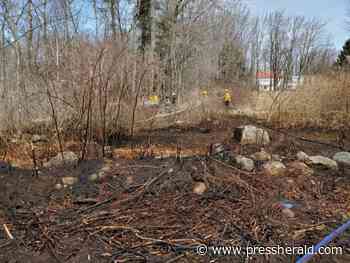 New Gloucester crews douse brush fire - Portland Press Herald - Press Herald