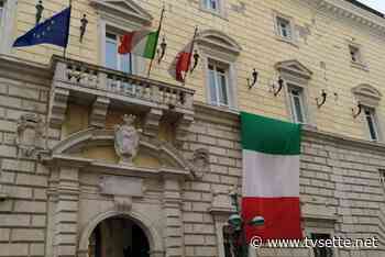 SOVRAINDEBITAMENTO, AVVOCATI ED ESPERTI A CONFRONTO A PALAZZO PAOLO V - TV Sette Benevento