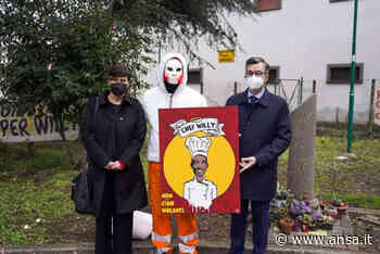 Laika dona opera su Willy Montero Duarte a comune Colleferro - Agenzia ANSA