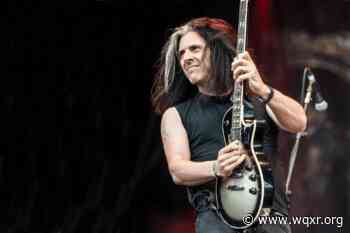 How Classical Music Influences Heavy Metal Pop