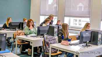 Corona: Wie viele Lehrer und Schüler im Landkreis Wittenberg die Maske noch immer tragen - Mitteldeutsche Zeitung