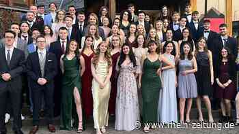 Abitur 2022 am KSG Andernach: 55 erfolgreiche junge Frauen und Männer - Rhein-Zeitung