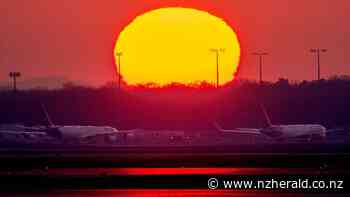 Editorial: NZ's opportunity to help aviation go green as climate crisis bites - New Zealand Herald