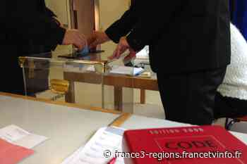 Présidentielle 2022. Nancy : un service de navettes spéciales pour permettre aux aînés d'aller voter pour le 1er tour - France 3 Régions