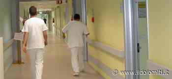 L'Azienda sanitaria cerca infermieri, l'annuncio su Facebook per ''Arco, Borgo Valsugana, Cavalese, Cles, Mezzolombardo, Pergine, Rovereto, Tione e Trento'' - il Dolomiti