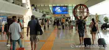 Pasqua, boom prenotazioni per le vacanze: Napoli, Garda e Sicilia da record - La Stampa