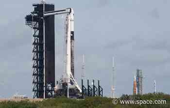 Private Ax-1 astronauts ready to launch on SpaceX rocket tomorrow