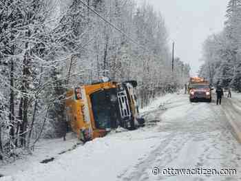 Driver slightly injured as school bus slides off icy roads in Val-des-Monts