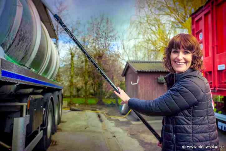 Alexia (39) toont zich als veelzijdige chauffeur in nieuw seizoen van Lady Truckers: “Camion was eerste woordje van mijn zoon”