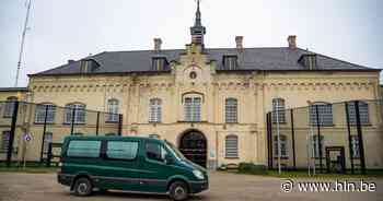 Tien maanden cel voor spuwen naar cipiers | Merksplas | hln.be - Het Laatste Nieuws