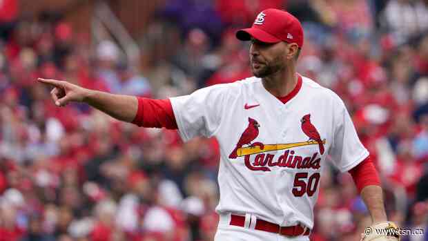 Wainwright, O'Neill lift Cardinals over Pirates in Pujols' return - TSN