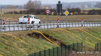 Straßen in der Uckermark: Böschung rutscht – Panne beim Bau der B198 ärgert Autofahrer auf dem Weg zur Autobahn - Märkische Onlinezeitung