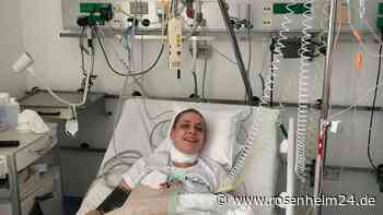 Anne (34) aus Kolbermoor schickt ein glückliches Lächeln aus der Klinik - so geht es ihr nach dem Eingriff