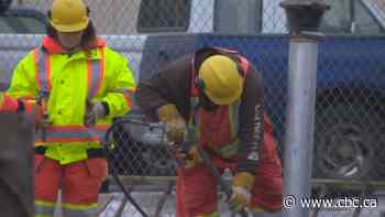 Sask. loses 4.5K jobs as national unemployment rate falls to record low