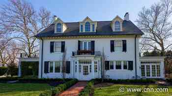 Taylor Swift's childhood home hits the market for $1M