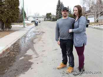 Pay attention, say Saskatoon parents after daughter hit by truck