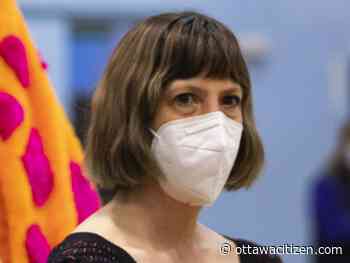 Mandatory masking in schools and reducing contacts would help fight wave of COVID-19 infections, Etches says