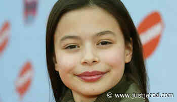 See Every Outfit That Miranda Cosgrove Has Worn to the Kids' Choice Awards
