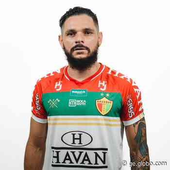 Brusque anuncia contratação de Pará, lateral-direito ex-Flamengo, Grêmio e Santos - Globo.com