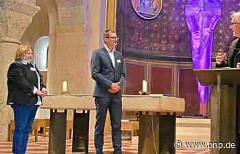 Neuer Dienststellenleiter der Telefonseelsorge: Raphael Koller ins Amt eingeführt - Passauer Neue Presse - PNP.de