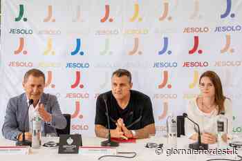 Christian Vieri porta sulla spiaggia di Jesolo il suo nuovo format estivo – Giornale Nord Est - giornalenordest