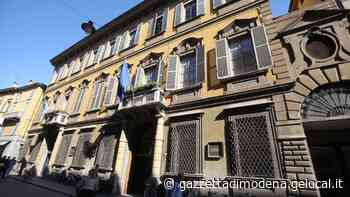 Modena. «Rubati 400mila euro ai tre clienti». Il pm chiede la condanna del bancario - La Gazzetta di Modena