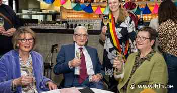 Albert uit Wijnegem viert honderdste (!) verjaardag: “Gewoon blijven ademen” - Het Laatste Nieuws